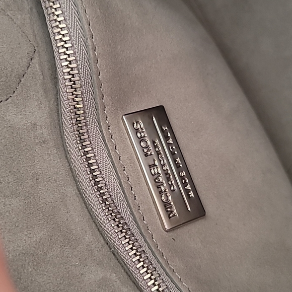 🆕️ Runway Ltd Edition MK Collections Helena Bag - Picture 14 of 15